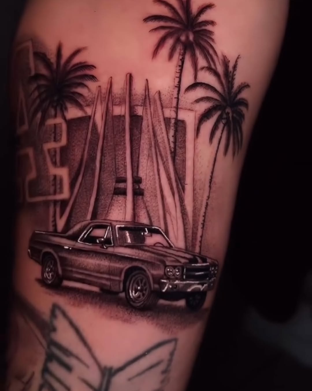 Tattoo by @chatos_tinta — black_and_grey, realism