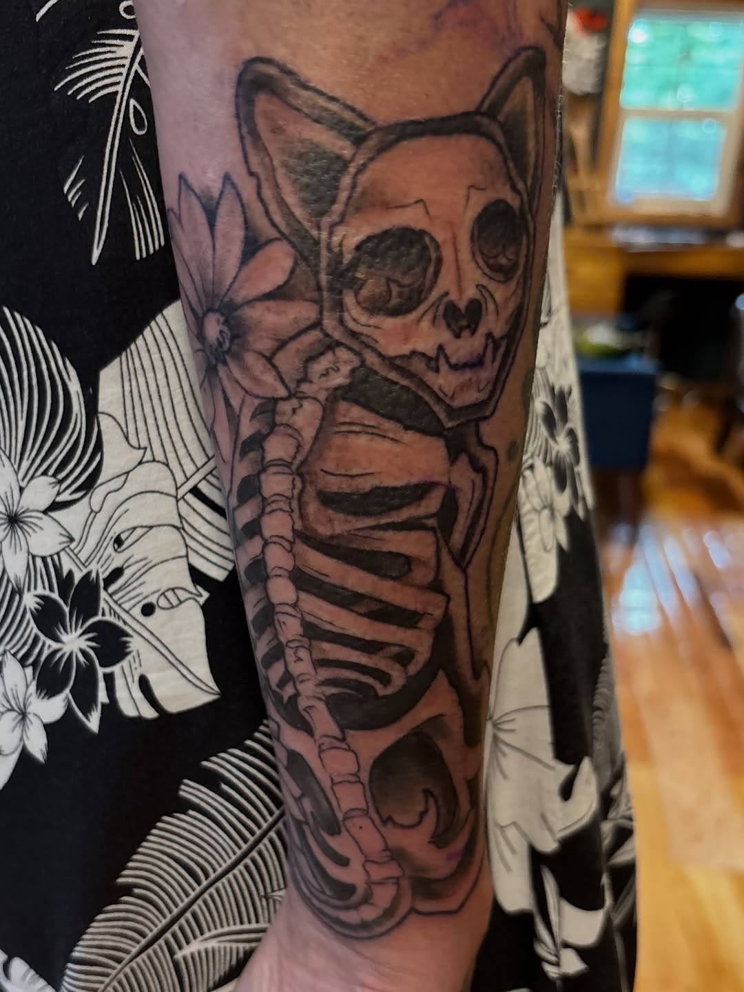 Tattoo by @komfort — blackwork
