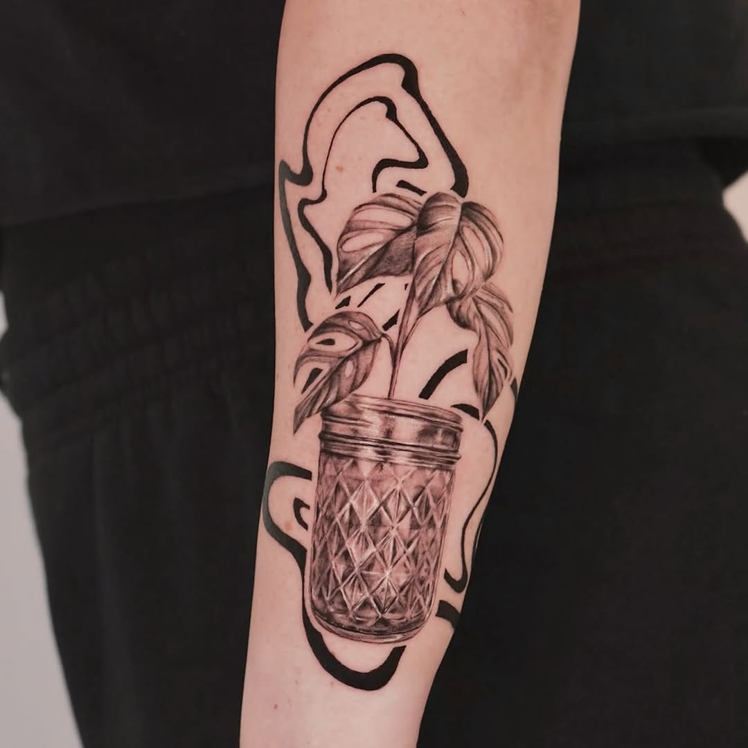 Tattoo by @long.tea_tattooer — black_and_grey