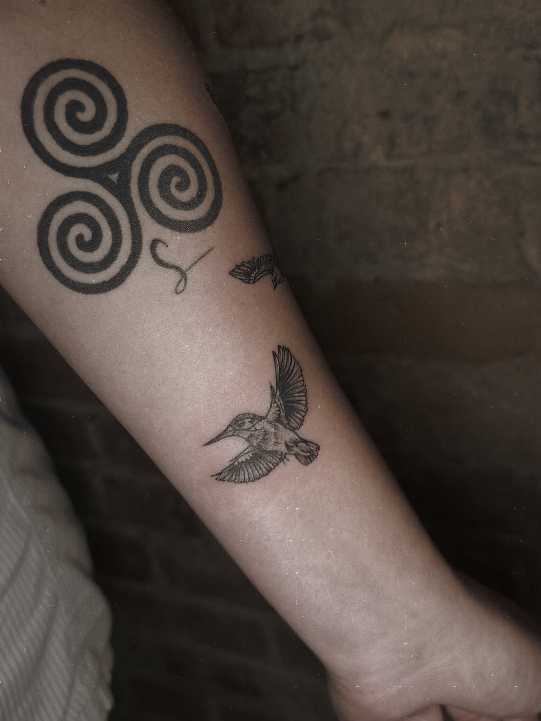 Tattoo by @elizahbethhdesigns โ fine_line