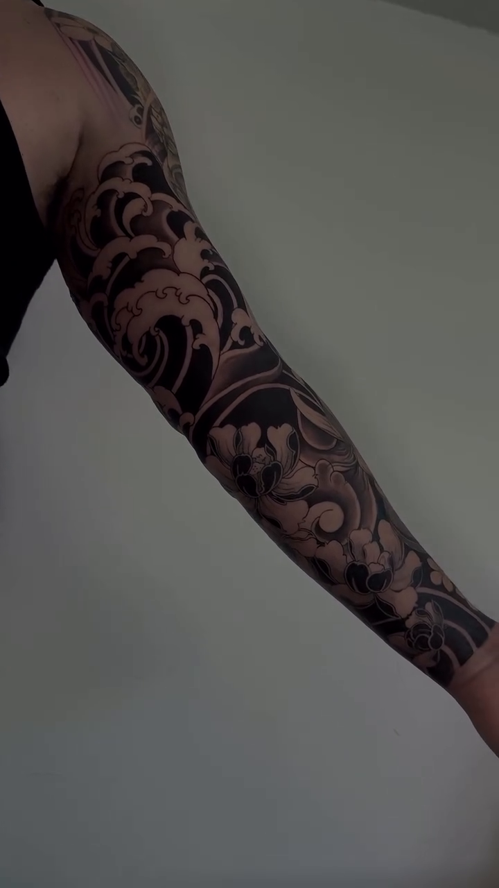 Tattoo by @kris_tattooart — japanese_irezumi, black_and_grey