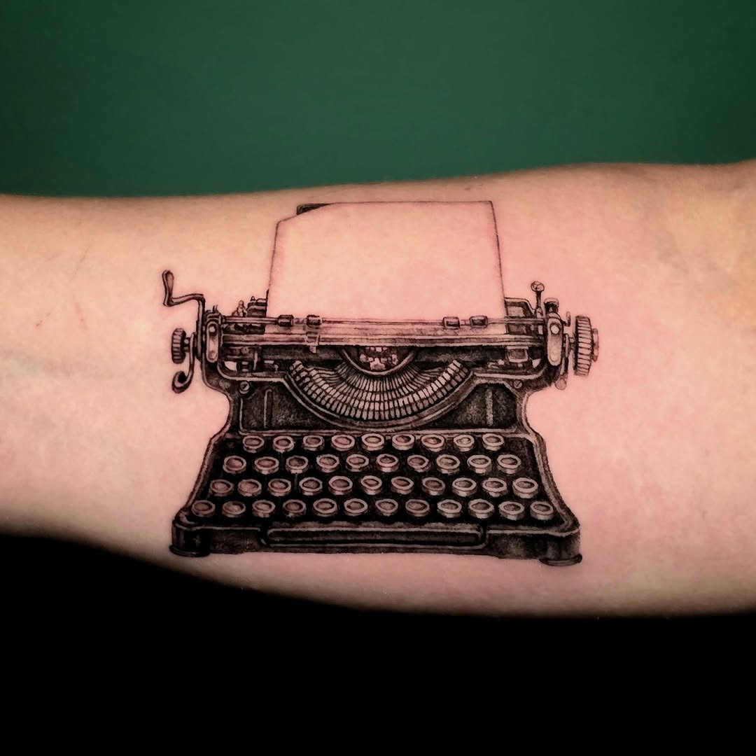 Tattoo by @dehoyosink — realism, black_and_grey