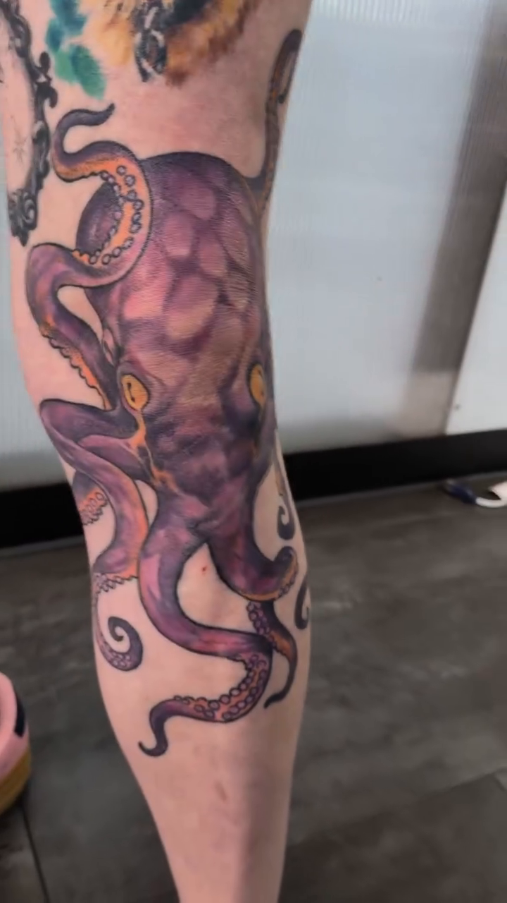 Tattoo by @skrazilla โ realism