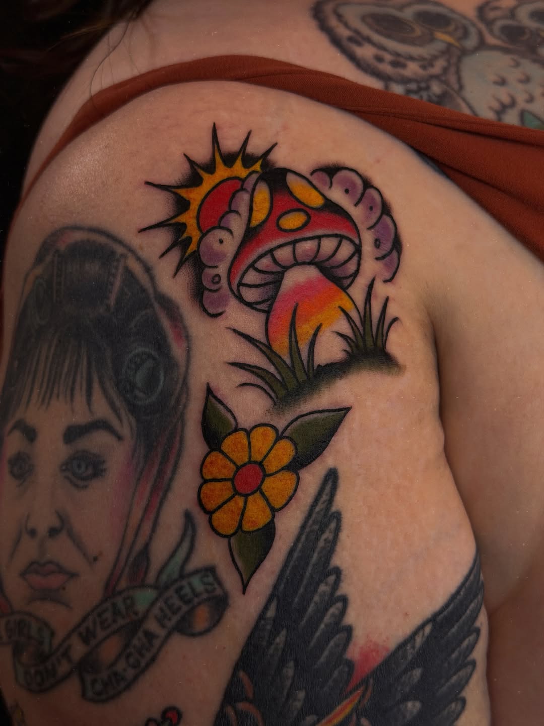 Tattoo by @lindseebeetattoo โ american_traditional, neo_traditional