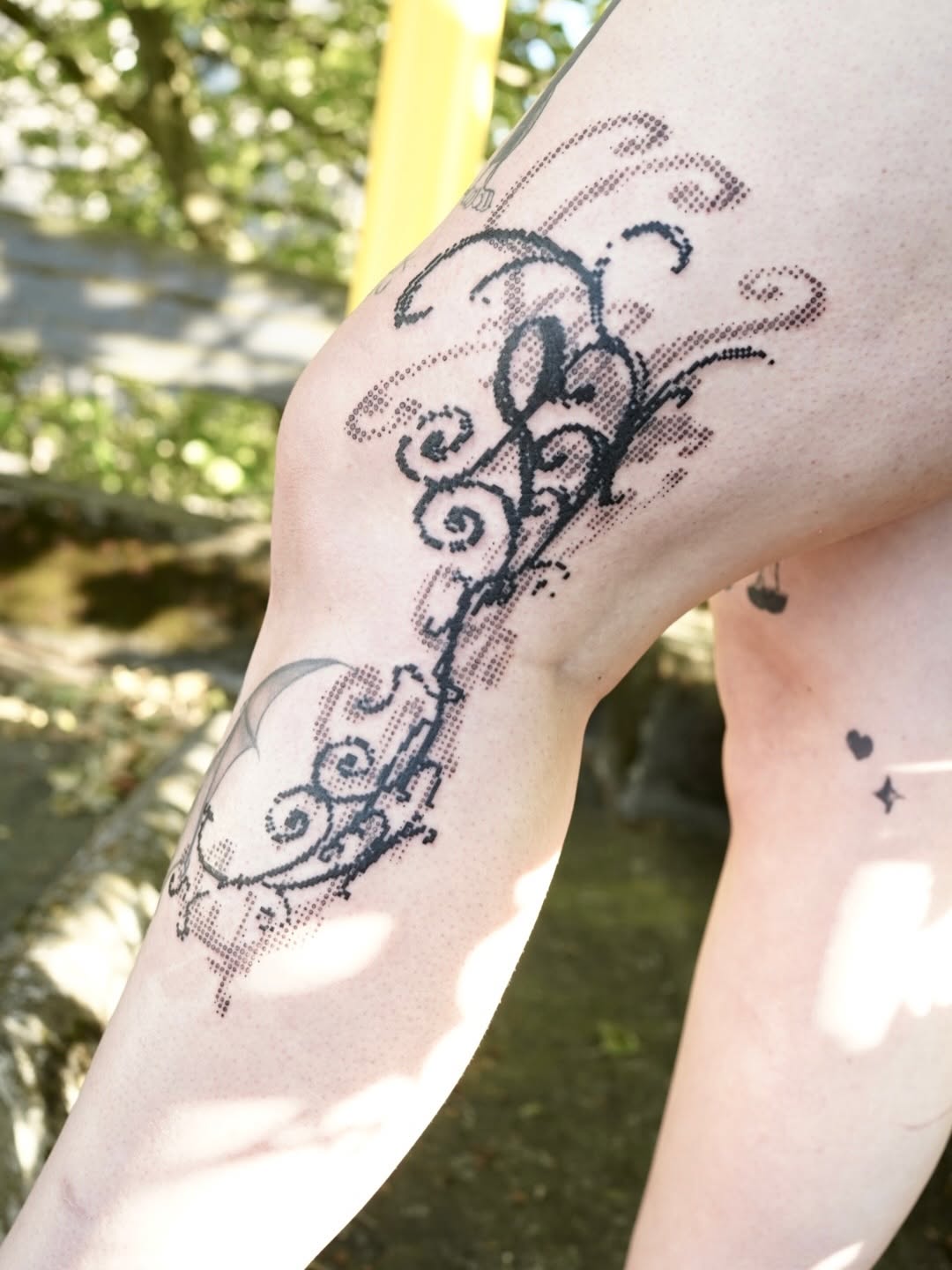 Tattoo by @scratchedupp โ dotwork