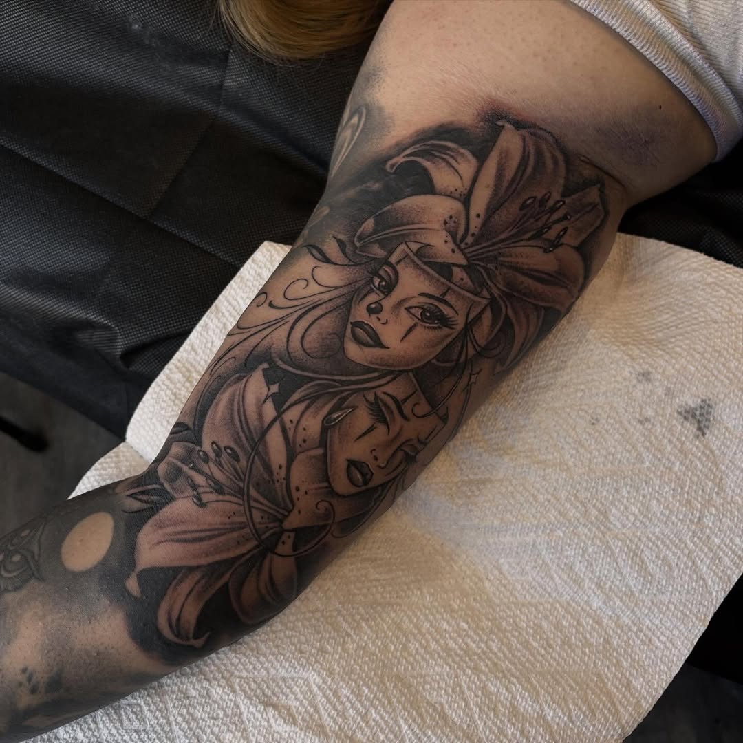 Tattoo by @mikeandinkk — black_and_grey, illustrative