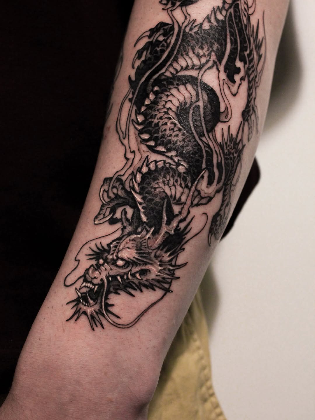 Tattoo by @wooleh__ — japanese_irezumi, blackwork