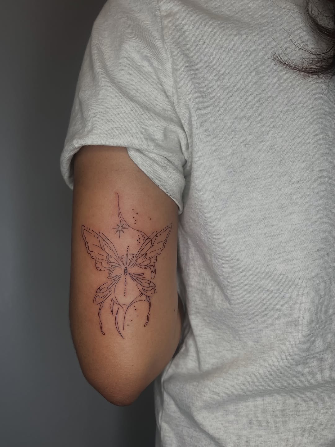 Tattoo by @skinsagastudio — fine_line