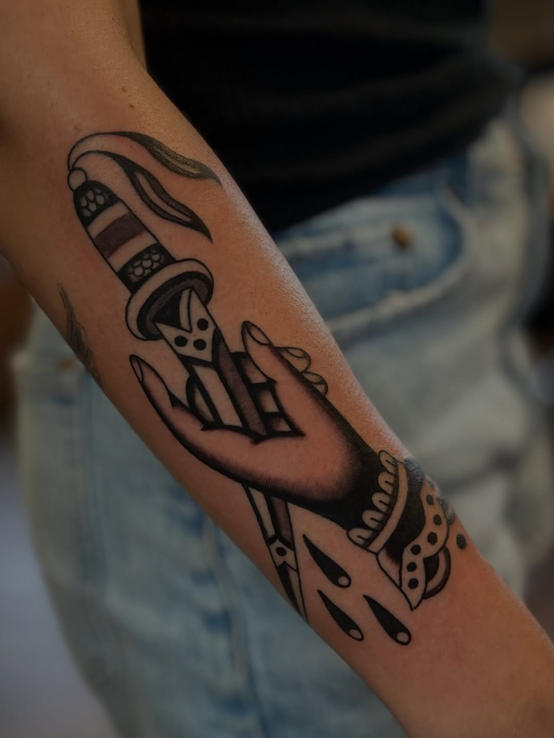 Tattoo by @sydsayyah — american_traditional