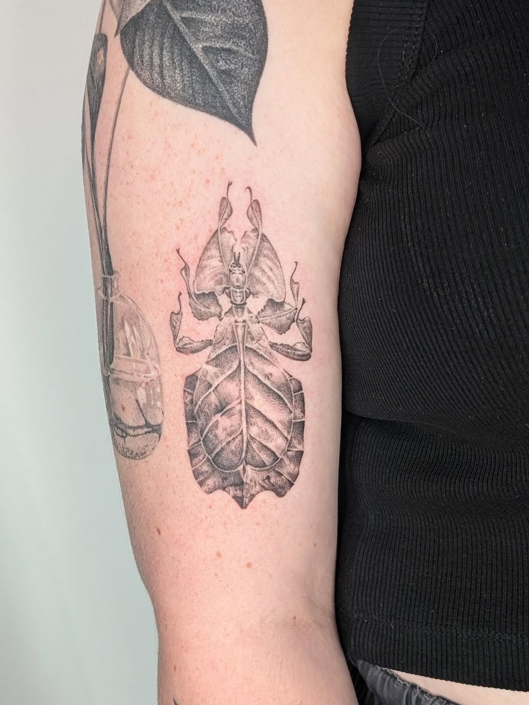 Tattoo by @arave.art โ illustrative, dotwork