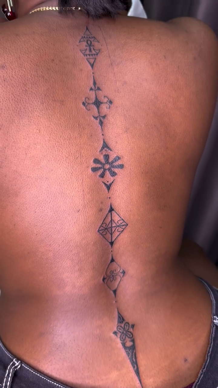 Tattoo by @lexgetink — fine_line, black_and_grey