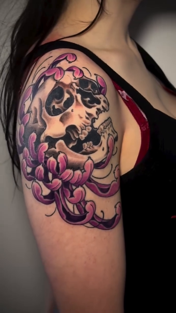 Tattoo by @keithgobleart — japanese_irezumi, black_and_grey