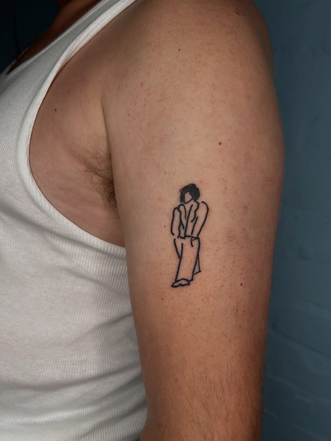Tattoo by @settedoro.tattoo — fine_line, minimalist