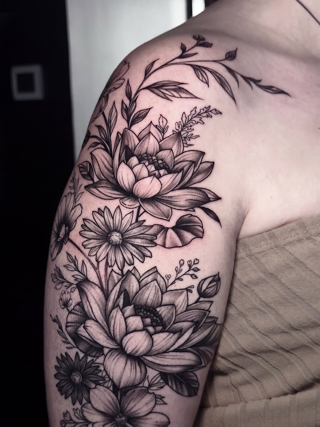 Tattoo by @inkedannarchy — black_and_grey, fine_line