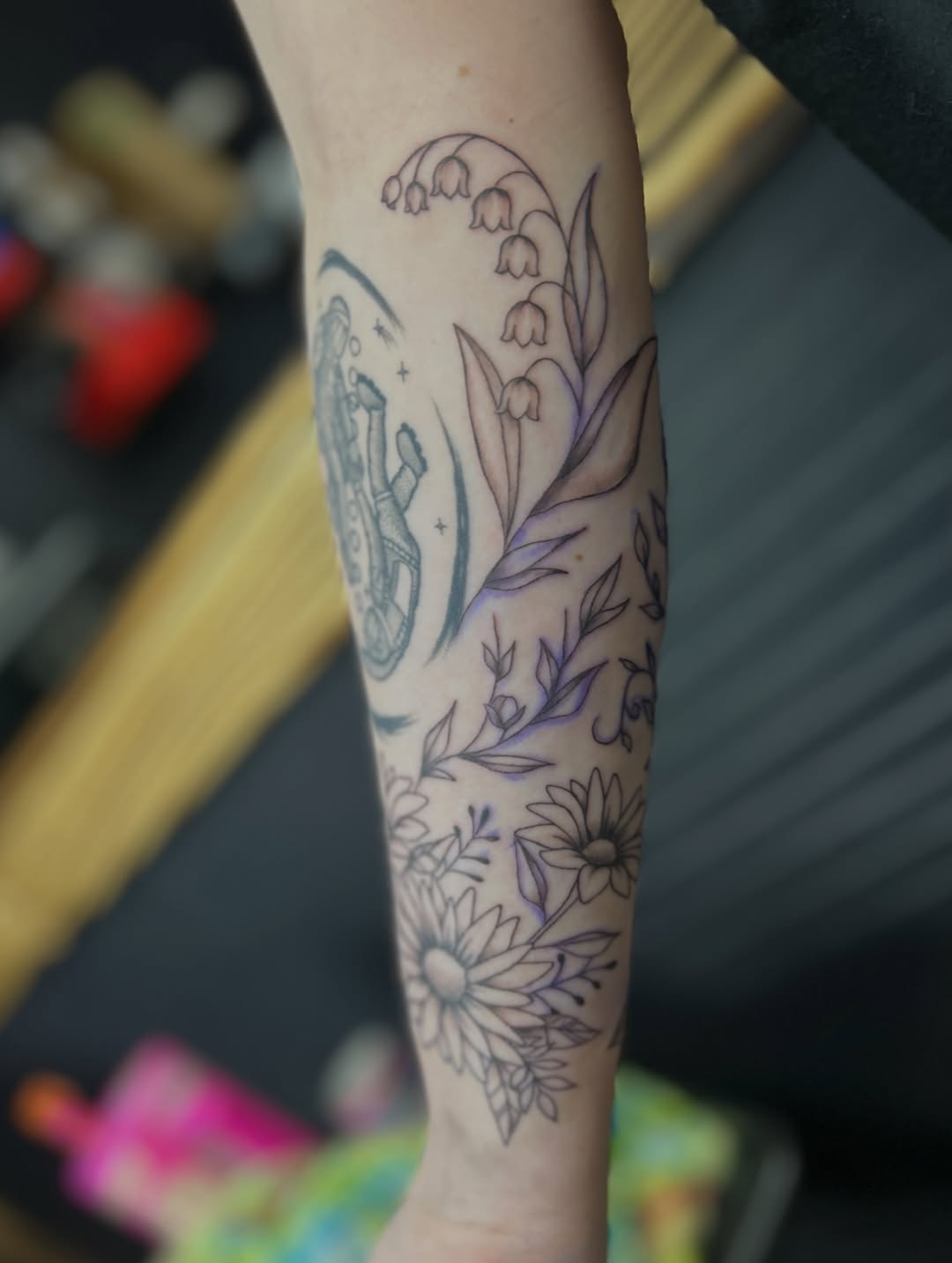 Tattoo by @galacticpasta โ fine_line