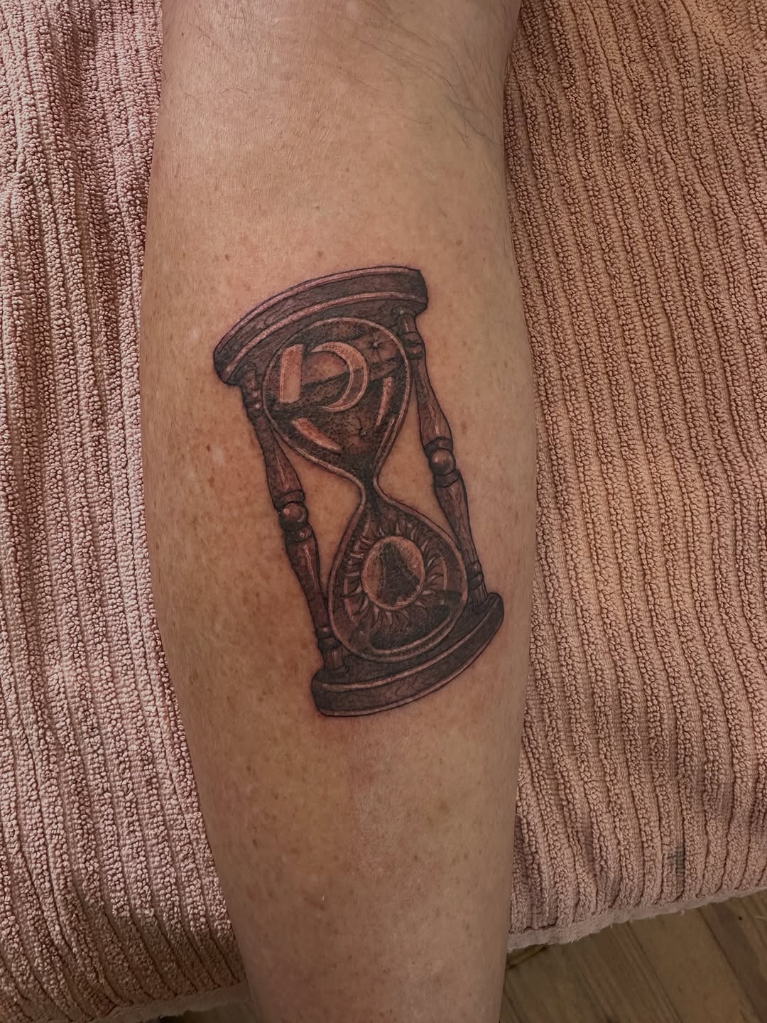 Tattoo by @electricunicorn — black_and_grey, realism
