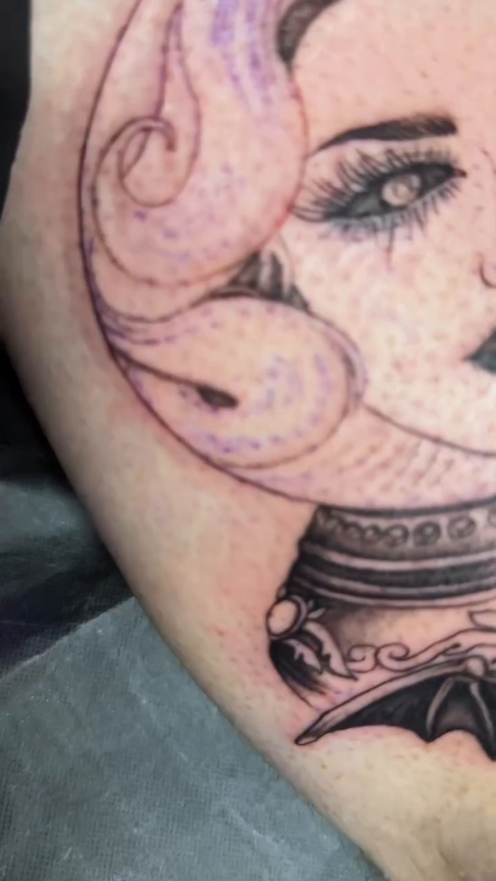 Tattoo by @meganchevatewa — black_and_grey, realism