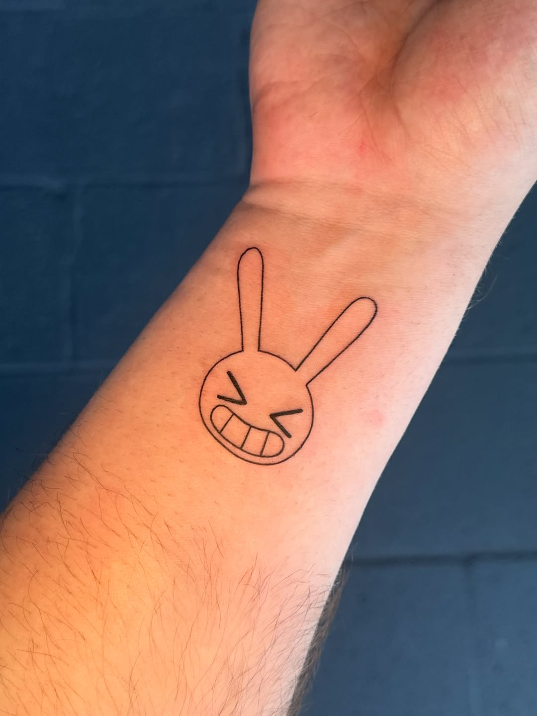 Tattoo by @monkeepi — illustrative, minimalist