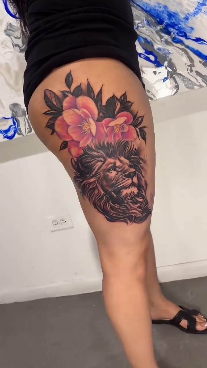 Tattoo by @remy_inknart — realism
