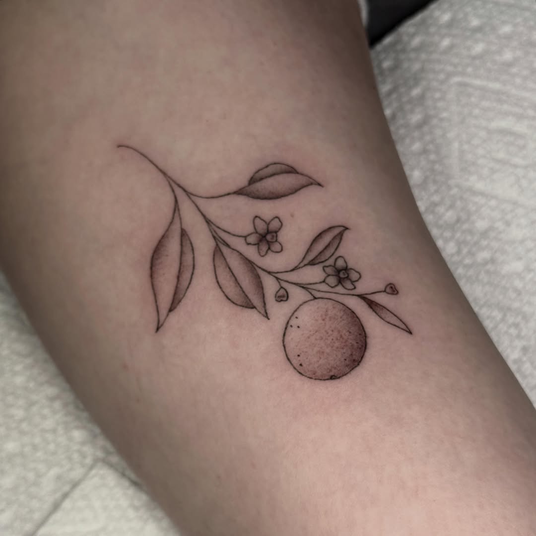 Tattoo by @mrschloeestrada — fine_line