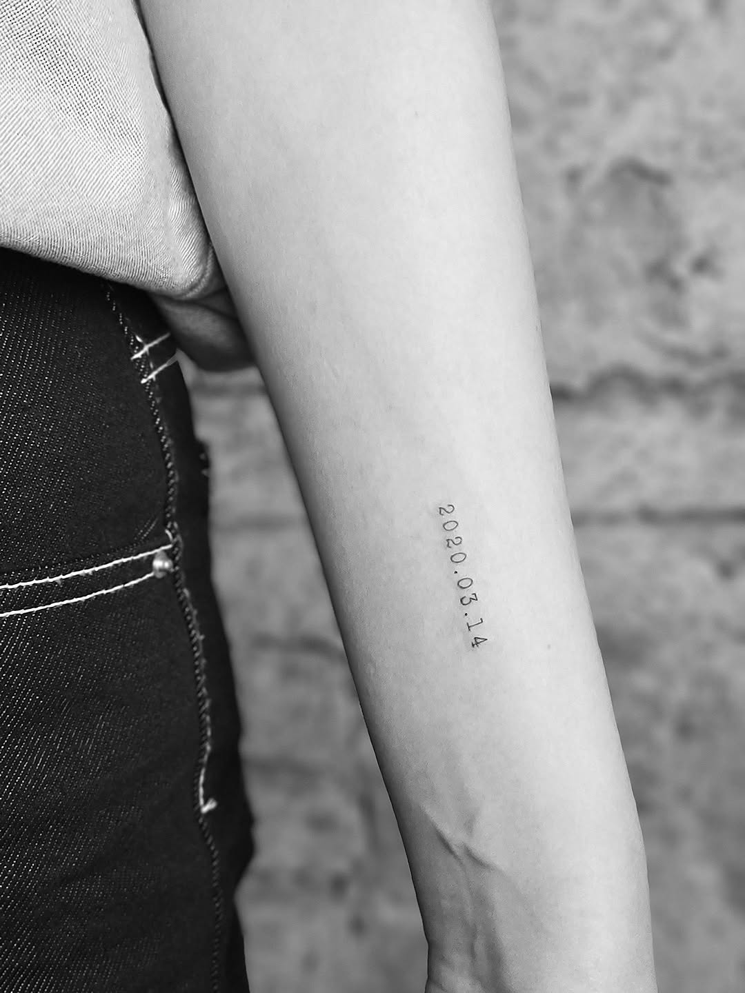Tattoo by @nu9na_tattoo — lettering_script, fine_line