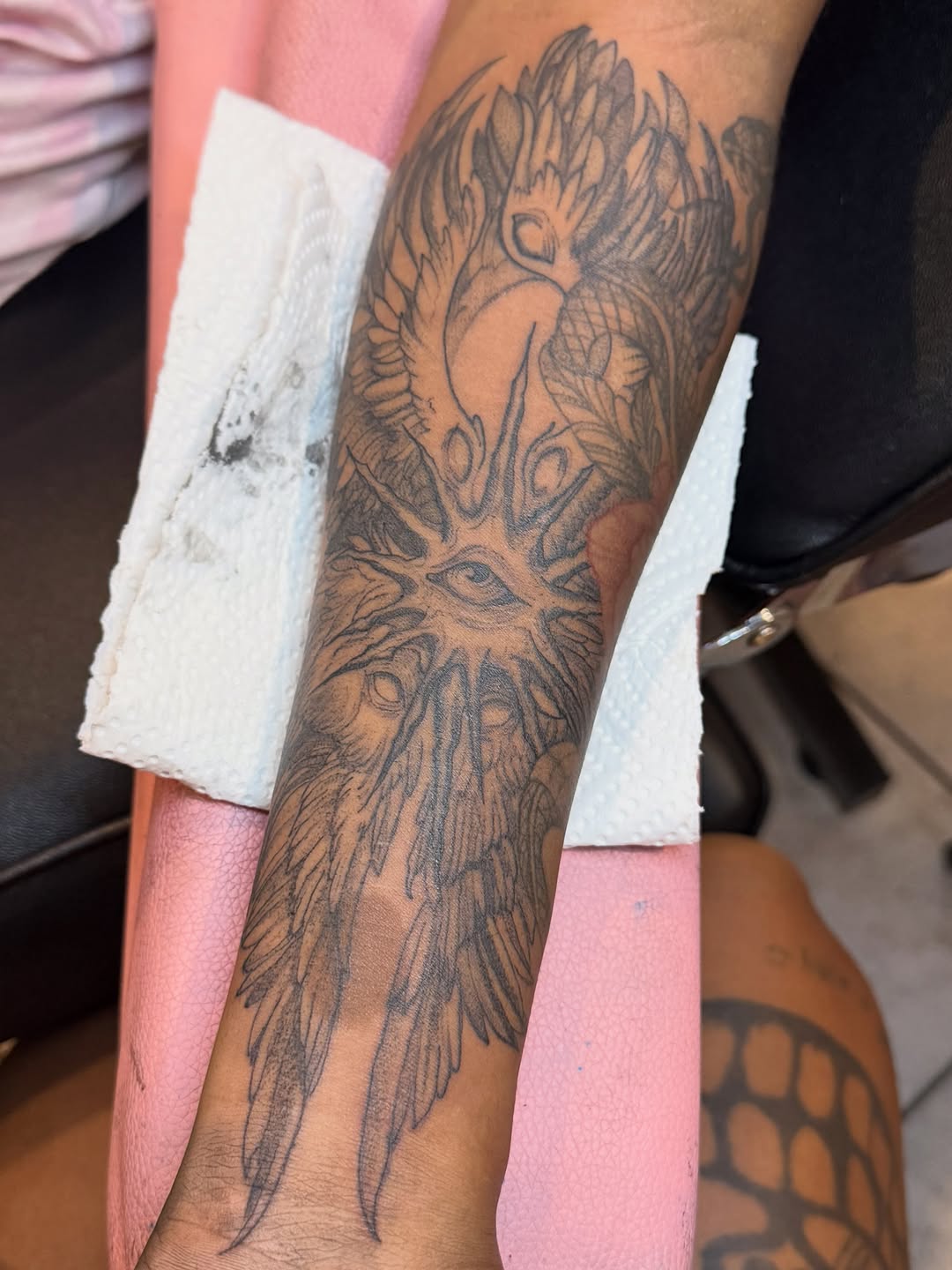 Tattoo by @tatssbydess — black_and_grey