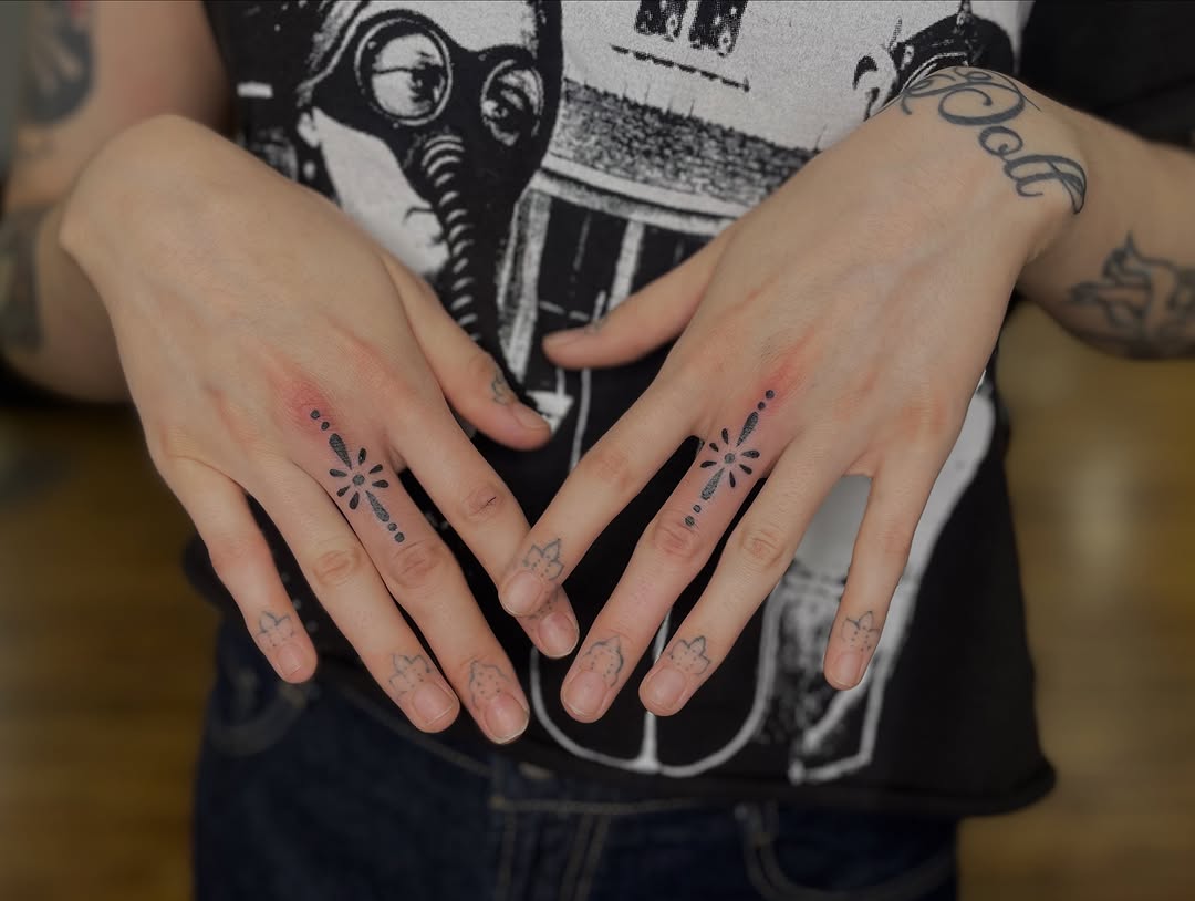 Tattoo by @choriizho — fine_line, minimalist
