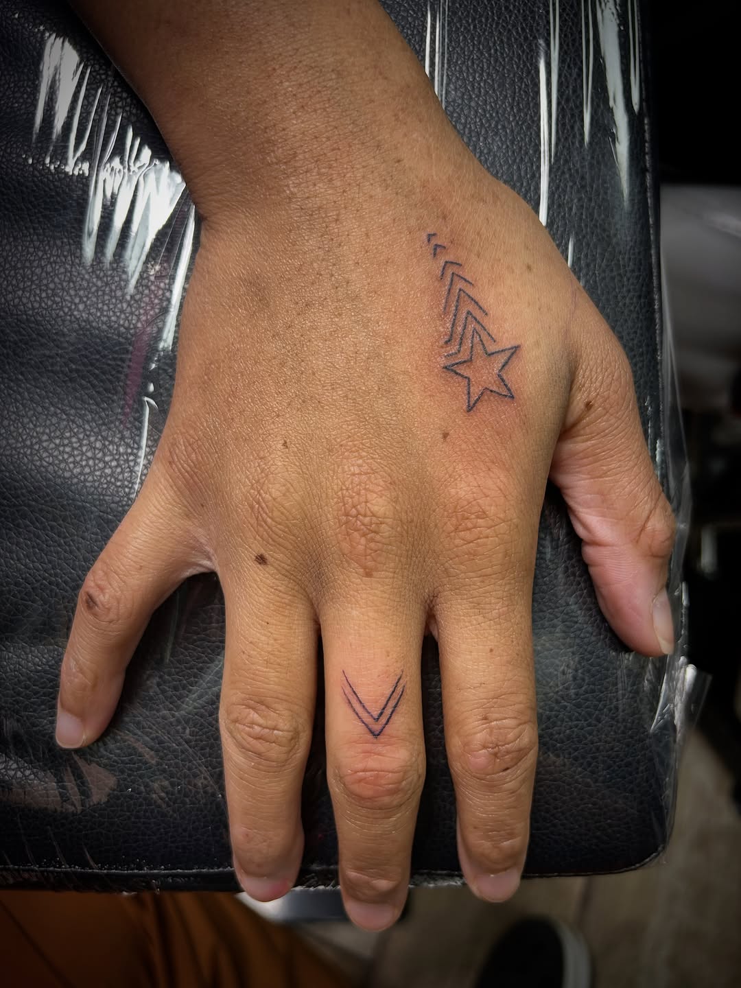 Tattoo by @bitesizedink โ fine_line, minimalist