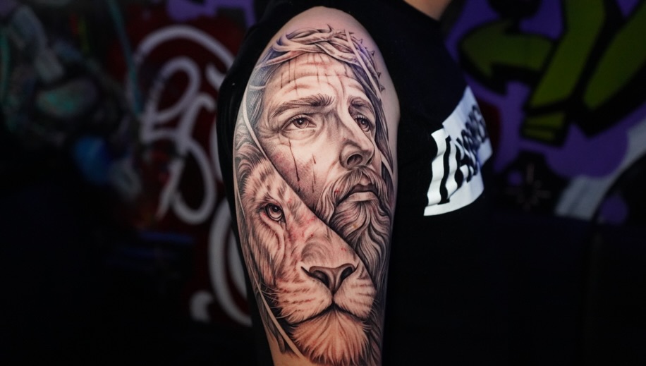 Tattoo by @poncetattooap — realism, black_and_grey