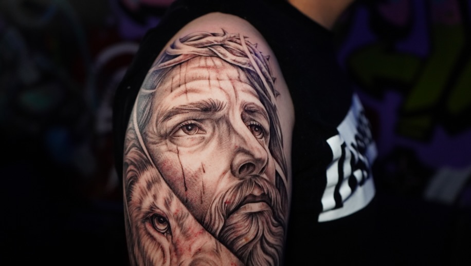 Tattoo by @poncetattooap — realism, black_and_grey