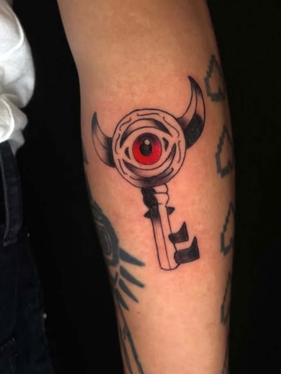 Tattoo by @cassidyinks — black_and_grey