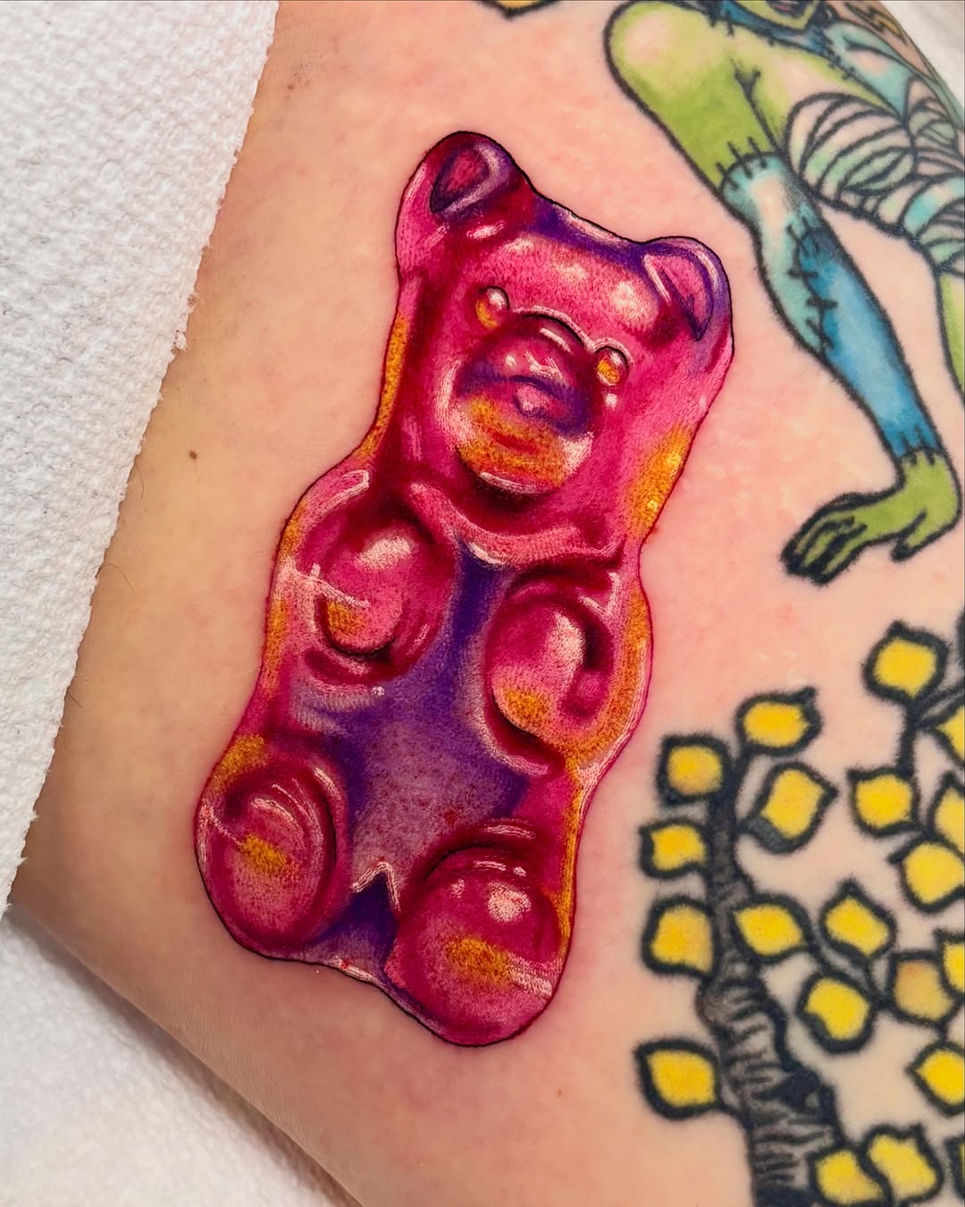 Tattoo by @alexfarsalla — realism, trash_polka