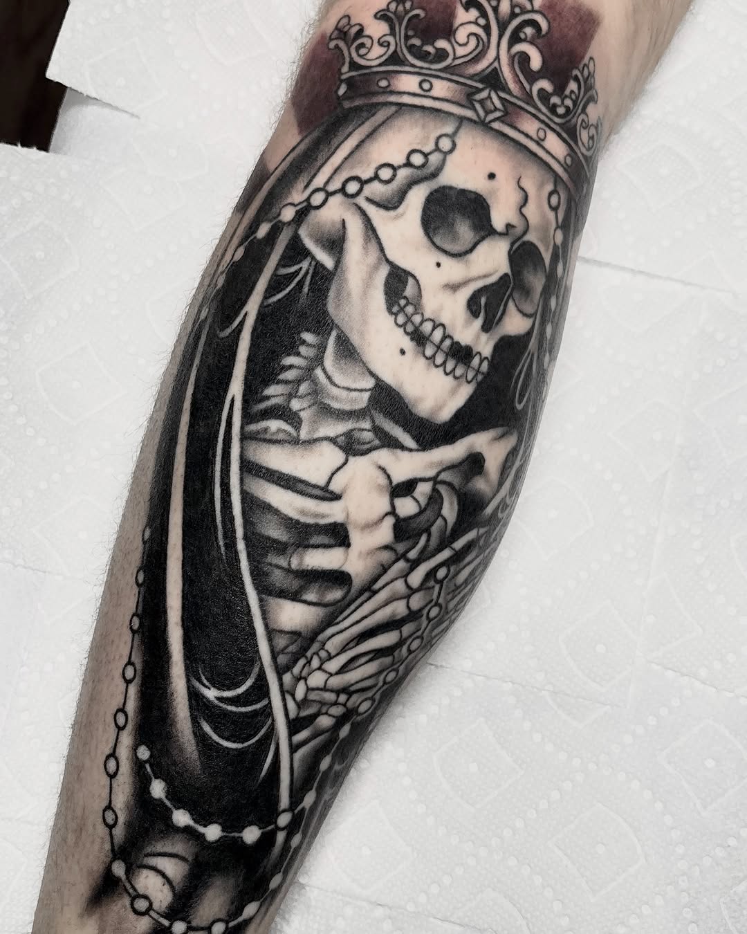 Tattoo by @alexfarsalla — black_and_grey, dark_realism