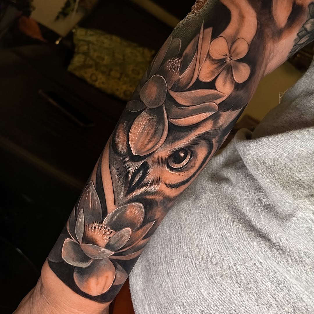 Tattoo by @eno93 — realism, black_and_grey