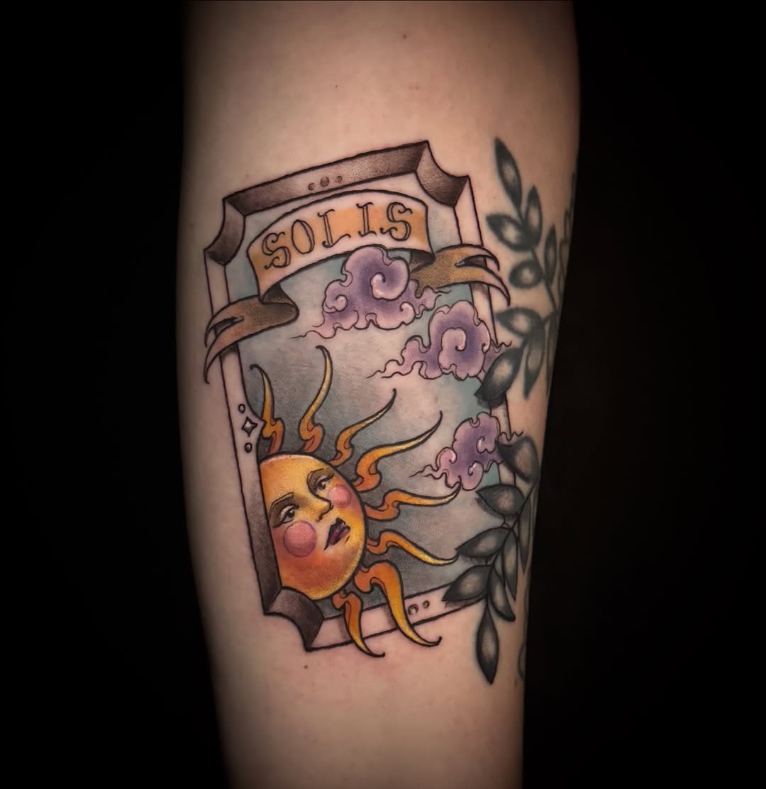 Tattoo by @ashesandthorns โ american_traditional