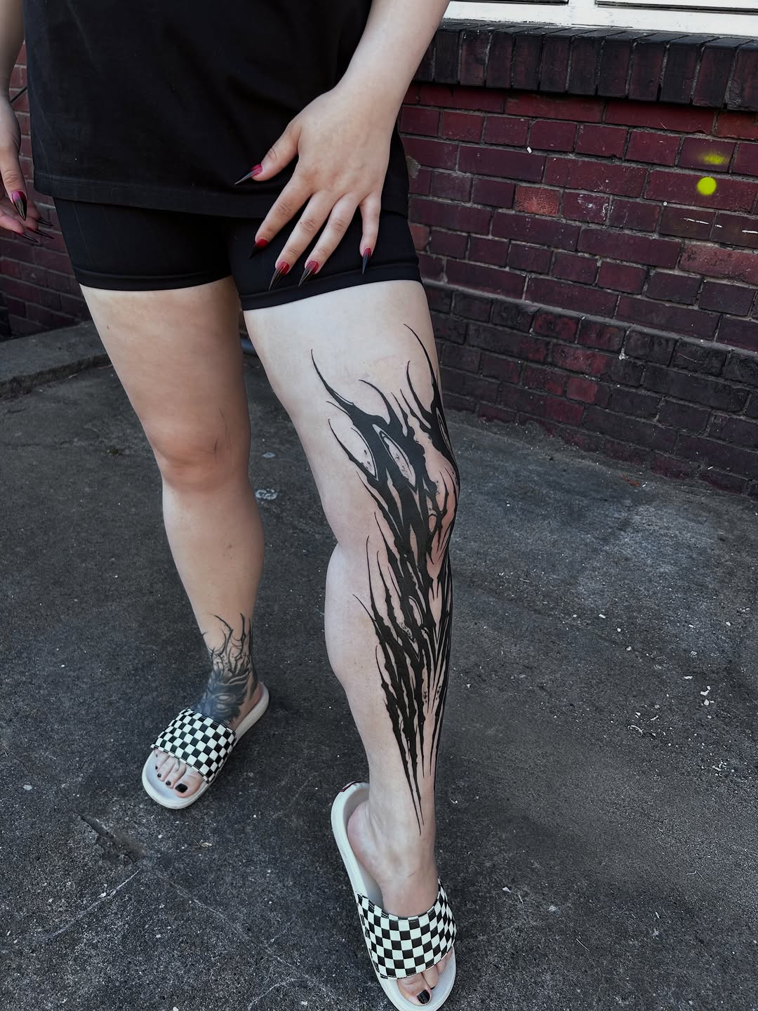 Tattoo by @_vants__ — blackwork