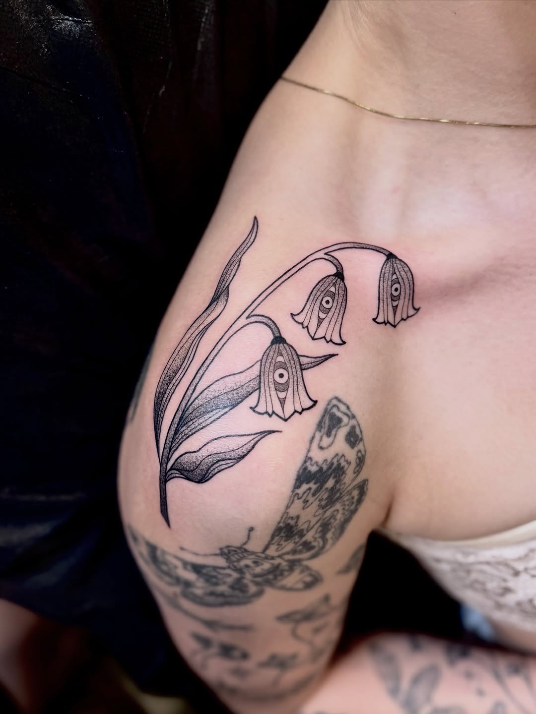 Tattoo by @erikalukaart — fine_line, dotwork