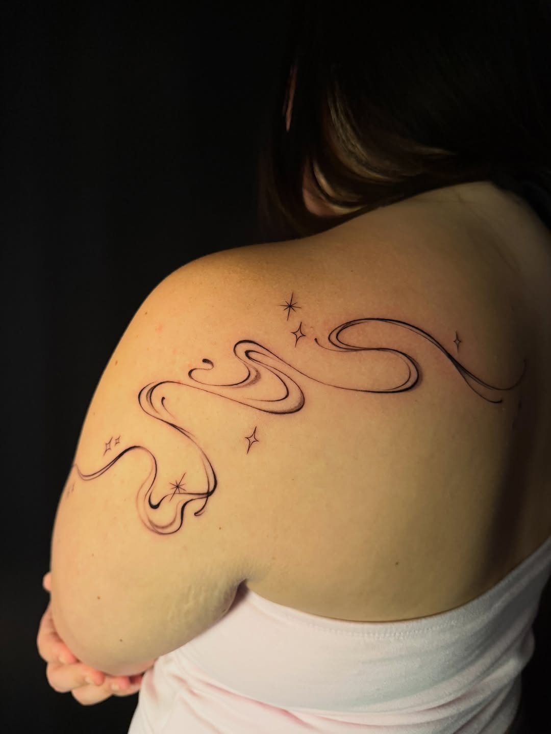 Tattoo by @myjinju.tattoo — fine_line, minimalist