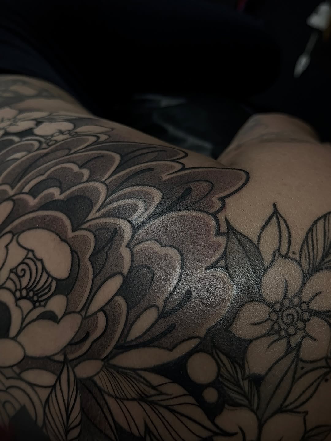 Tattoo by @m2thebtattoos — japanese_irezumi, black_and_grey