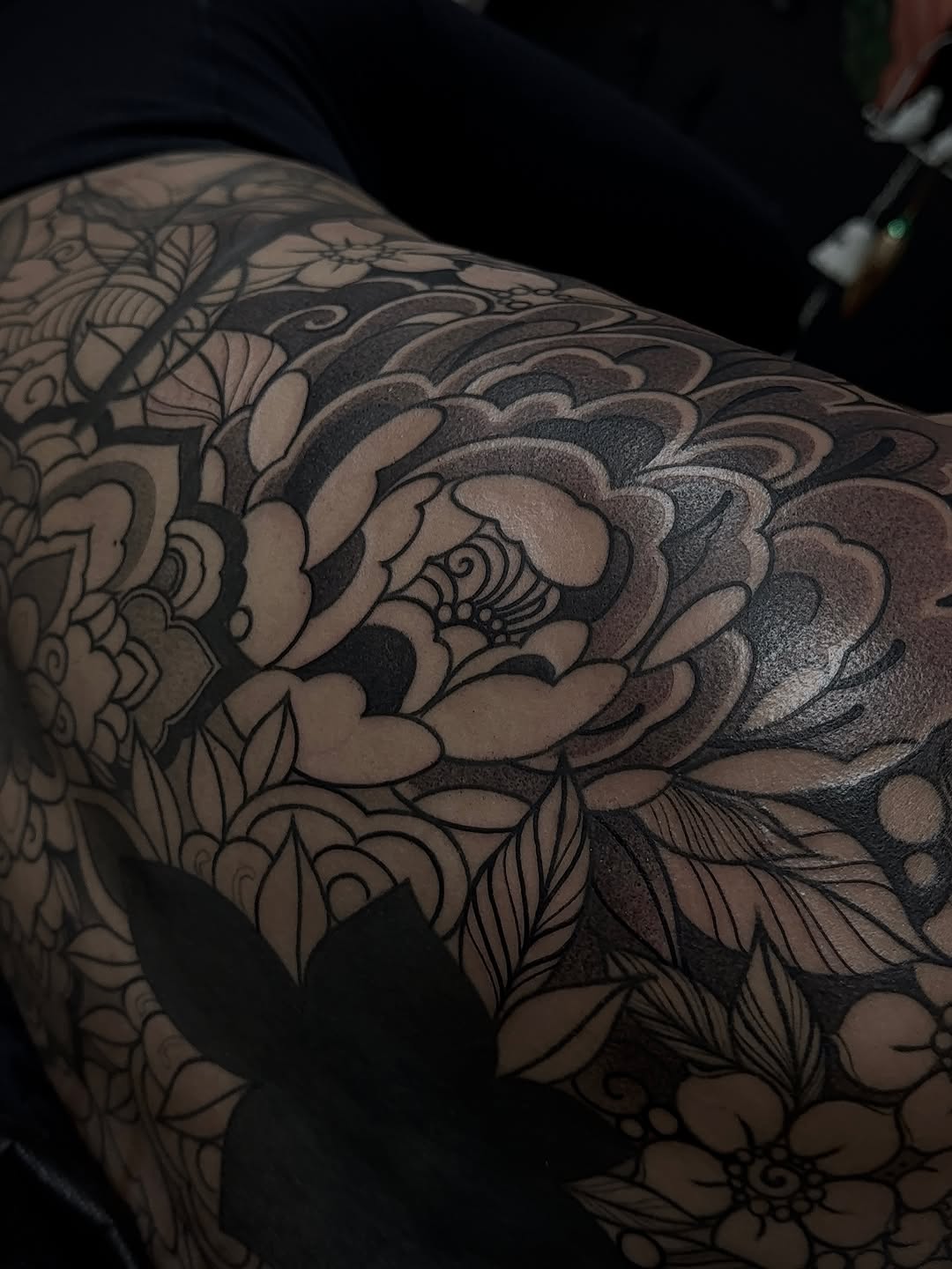 Tattoo by @m2thebtattoos — japanese_irezumi, black_and_grey