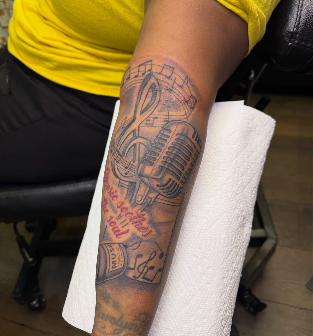 Tattoo by @tattoocaine โ black_and_grey, illustrative