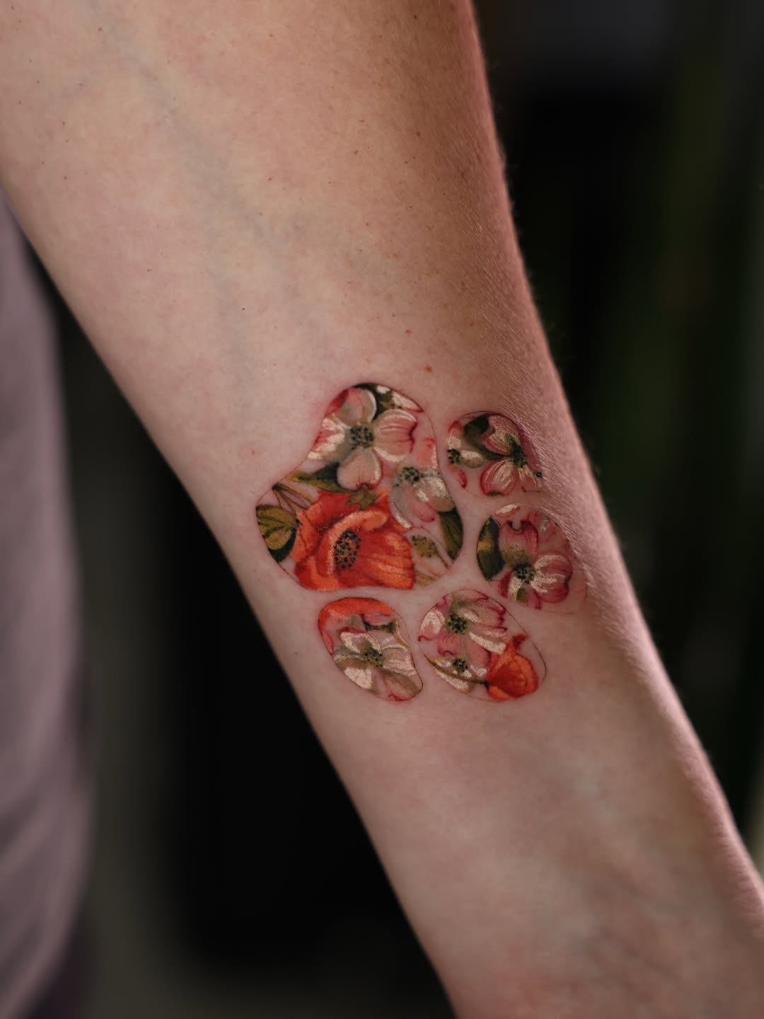 Tattoo by @annakarelina.tattoo — realism, watercolor