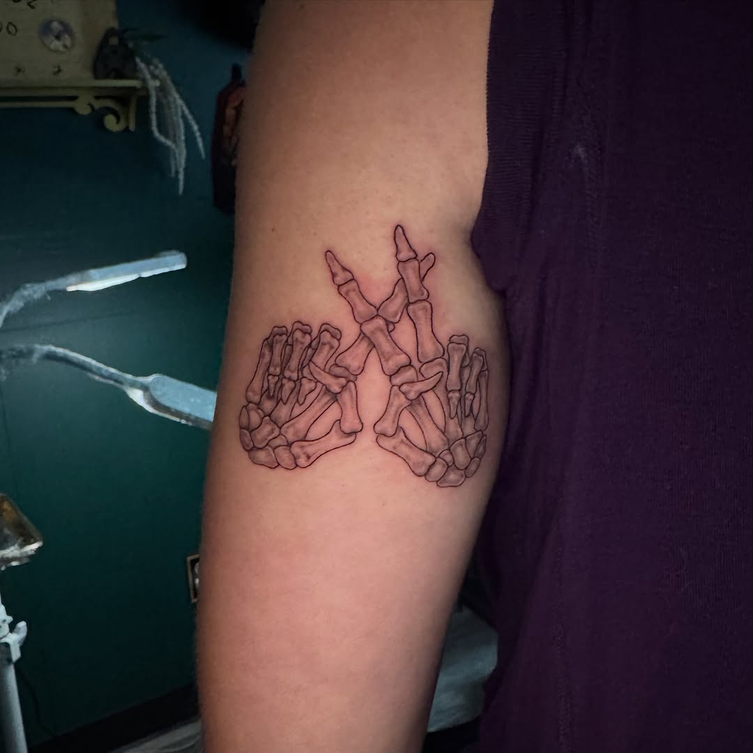 Tattoo by @lesleahipp_tattoo — illustrative, black_and_grey