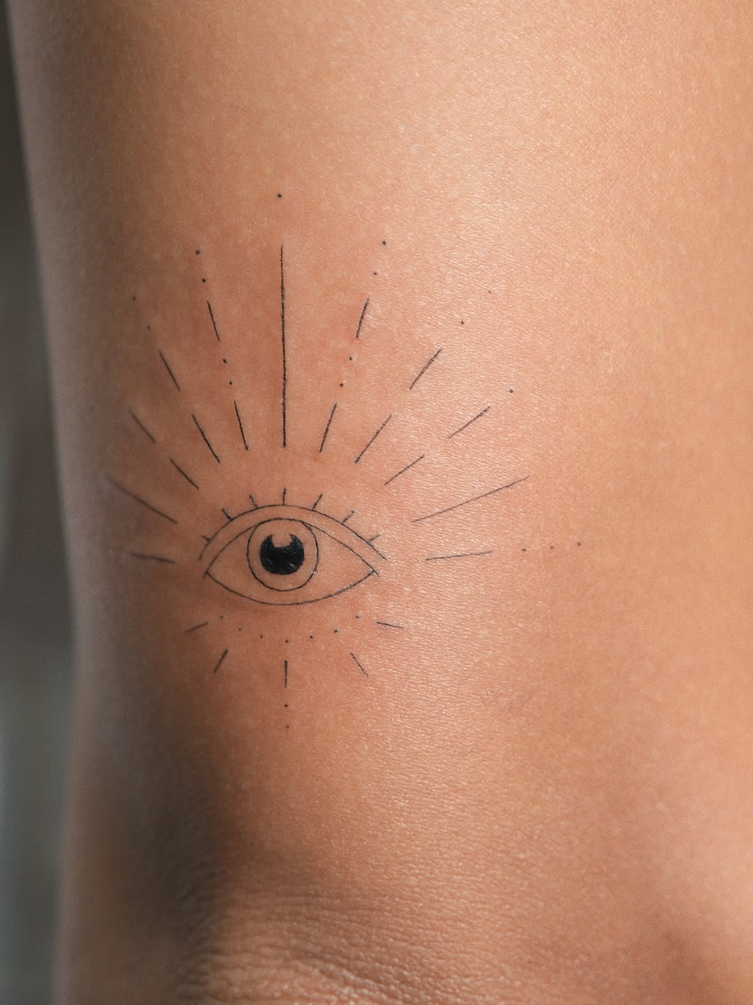 Tattoo by @auras.tattoos — fine_line