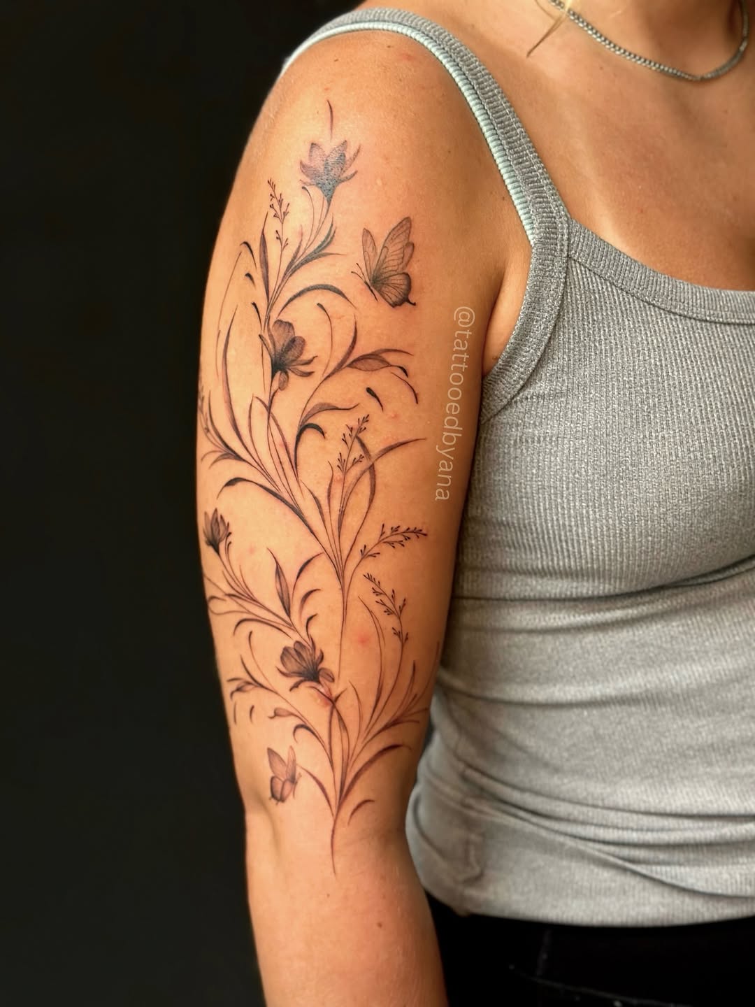 Tattoo by @tattooedbyana — fine_line