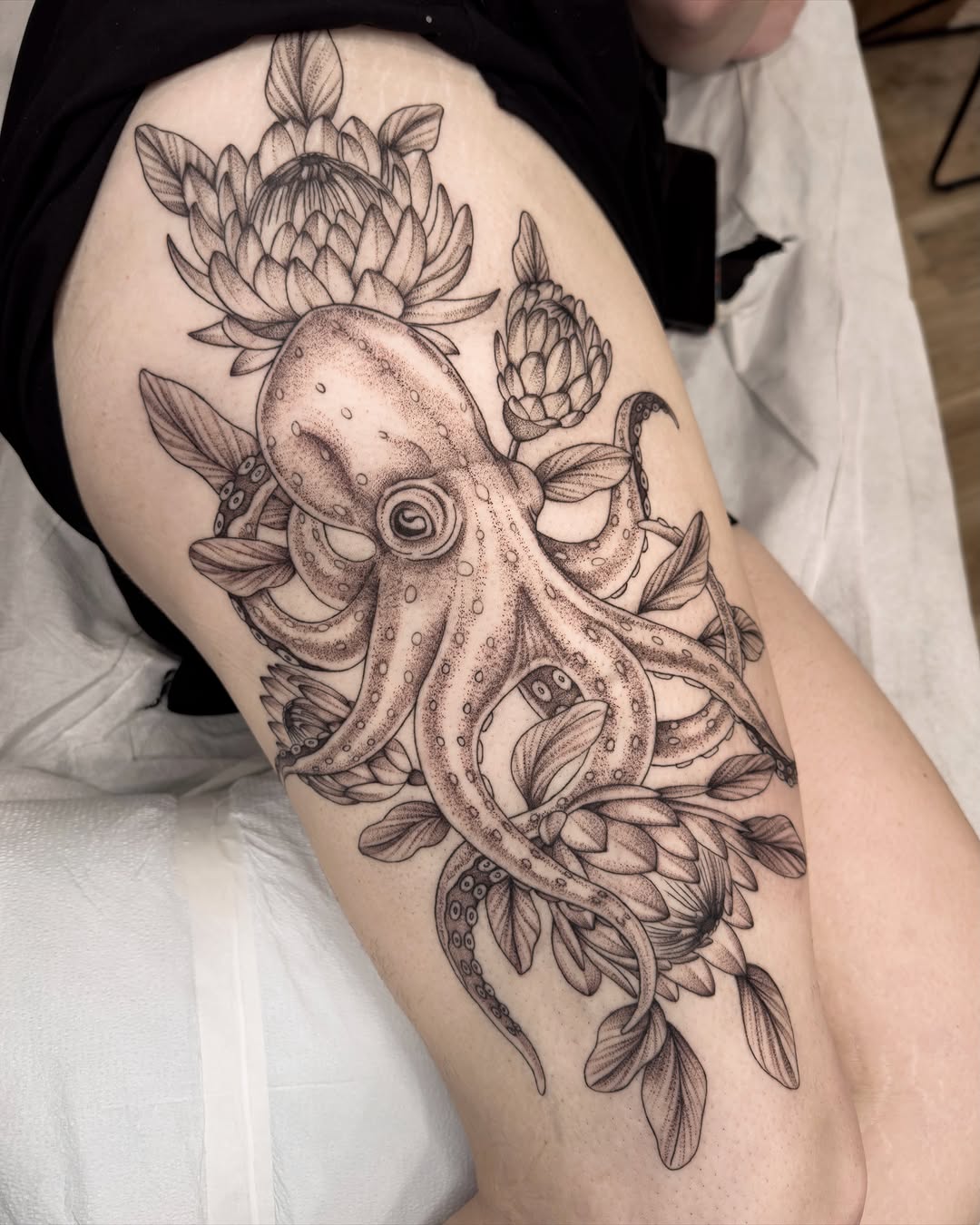 Tattoo by @jules.x.tattoo — black_and_grey, dotwork