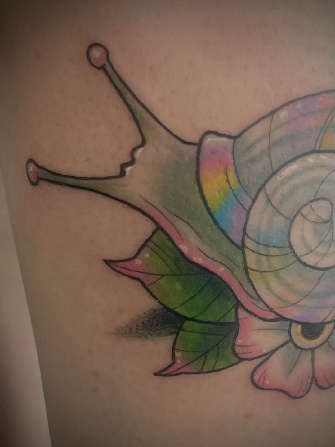 Tattoo by @freya_fataletattoo — illustrative, watercolor