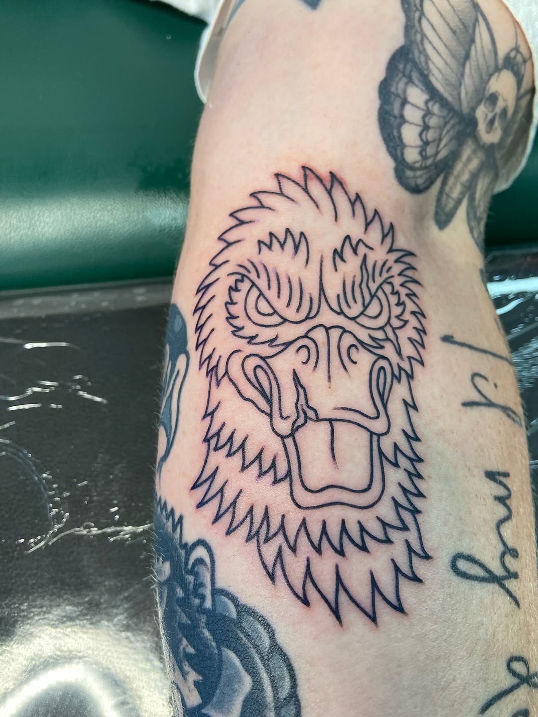 Tattoo by @ryansflashstash — american_traditional, illustrative
