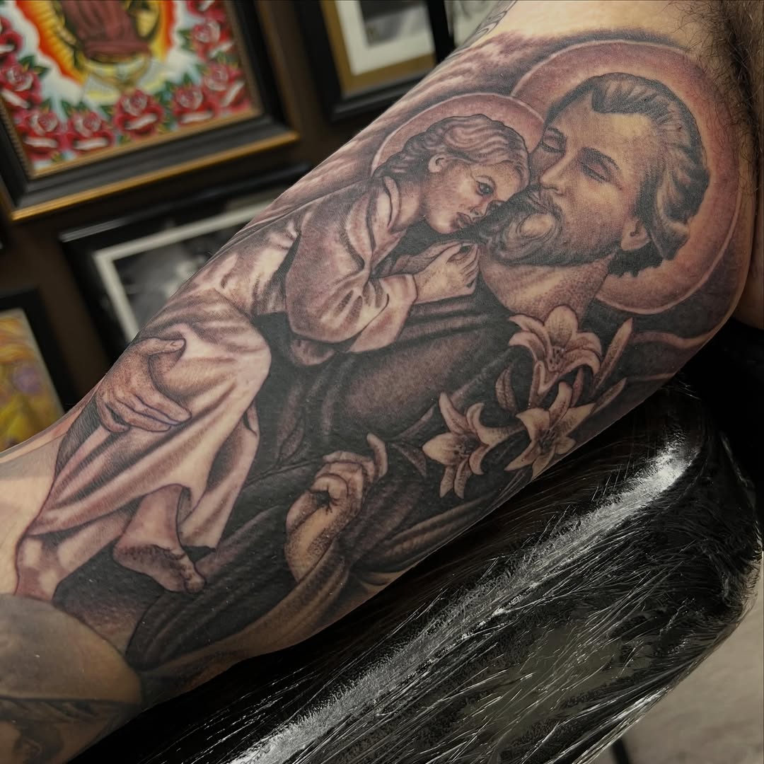 Tattoo by @niz_carrillo — realism, black_and_grey