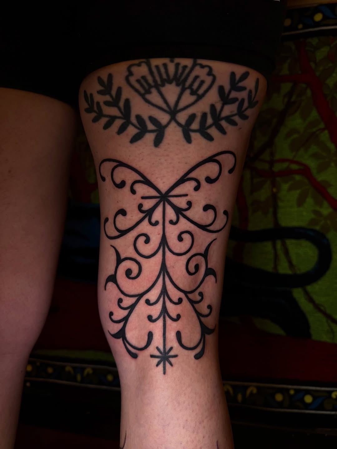 Tattoo by @dojatatt — illustrative, blackwork